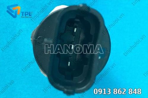 Cảm biến áp suất rail Komatsu PC200/300 