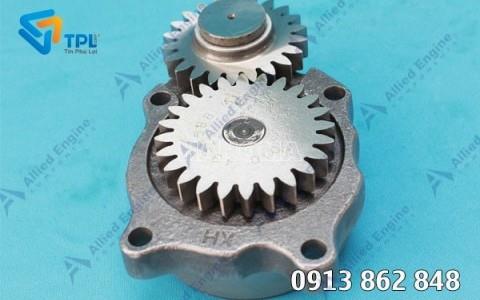 Bơm nhớt 6D107 - 6754-51-1110