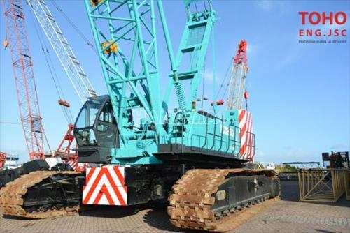 Cẩu bánh xích KOBELCO CKE1800-1F 2005 180 tấn