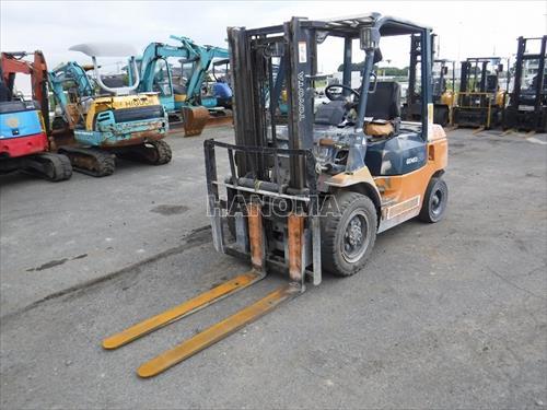Xe nâng TOYOTA 7FD28 19058